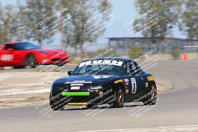 media/May-01-2022-CalClub SCCA (Sun) [[03a481c204]]/Group 1/Qualifying (I5)/